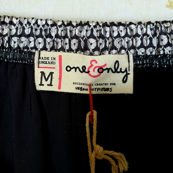 Urban Outfitters M metallic print glam skirt - Picture 4 of 5